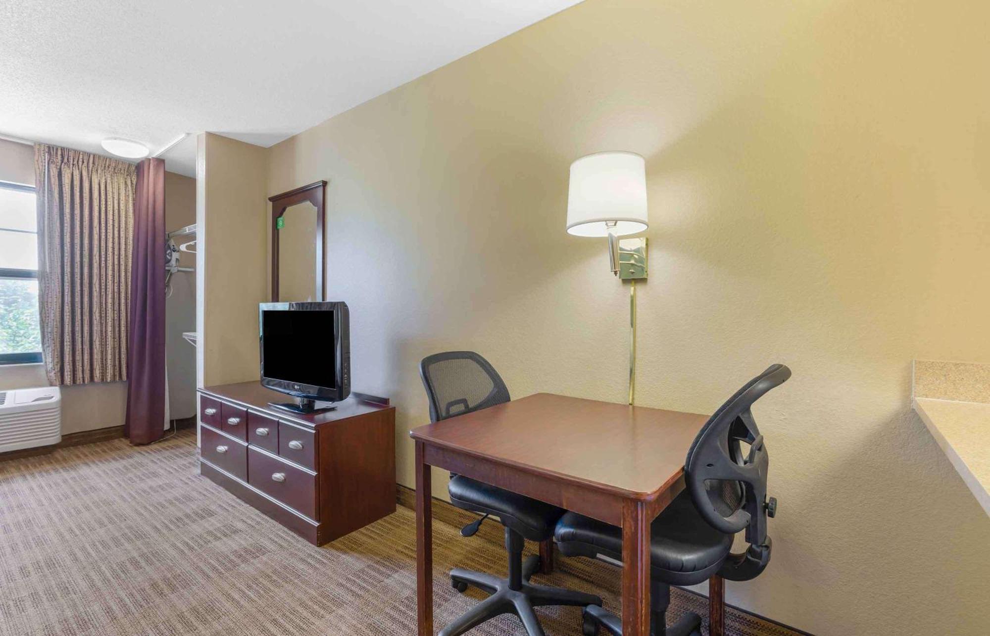 Extended Stay America Suites - Hampton - Coliseum Eksteriør bilde